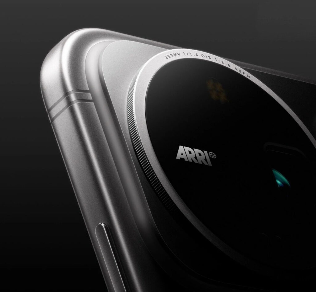 Official preview of the Honor Magic 9 with its circular ARRI-branded camera module