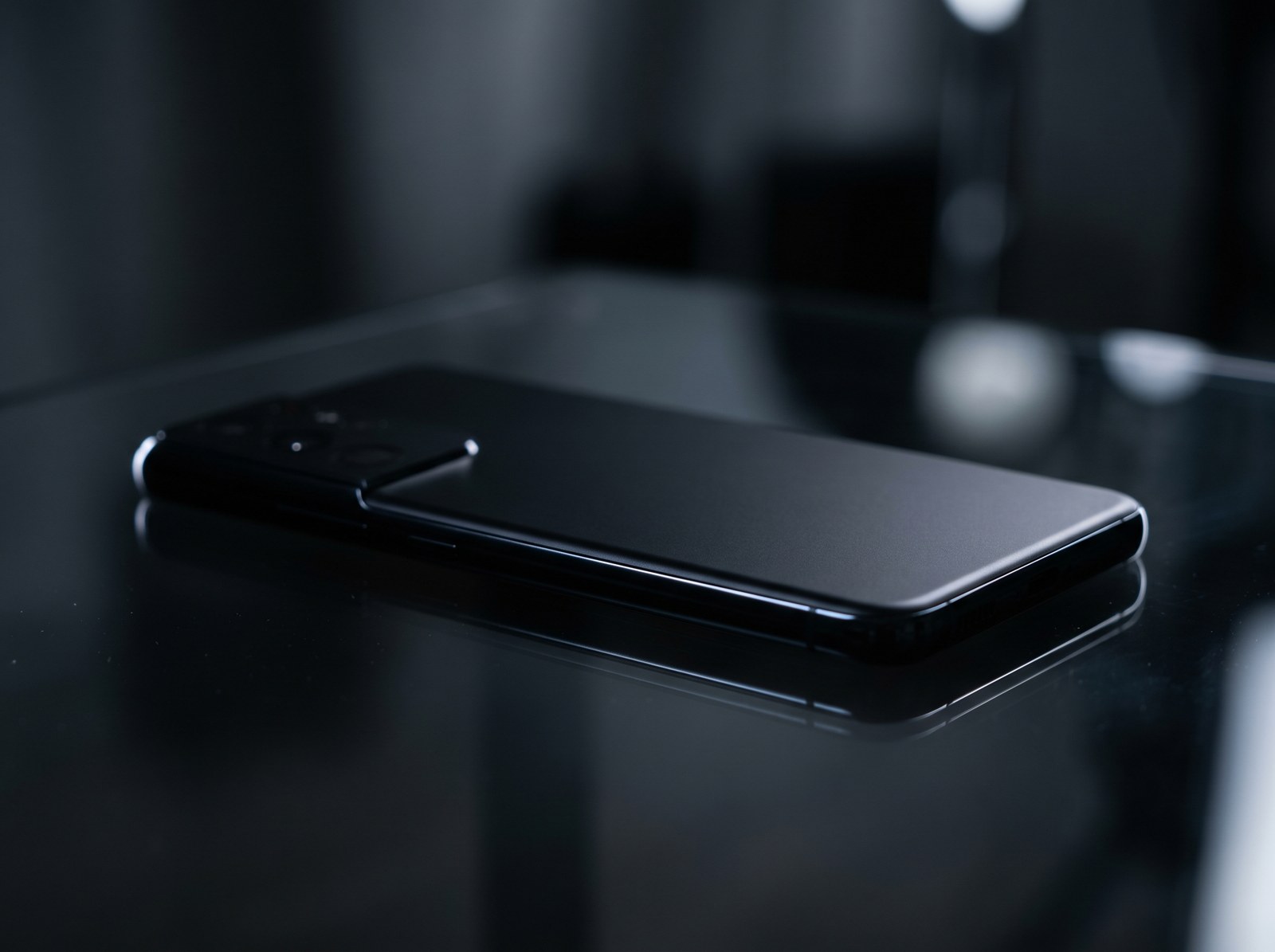 Xiaomi 18 Ultra Cancelled: The End of an Era for Elite Camera Phones?
